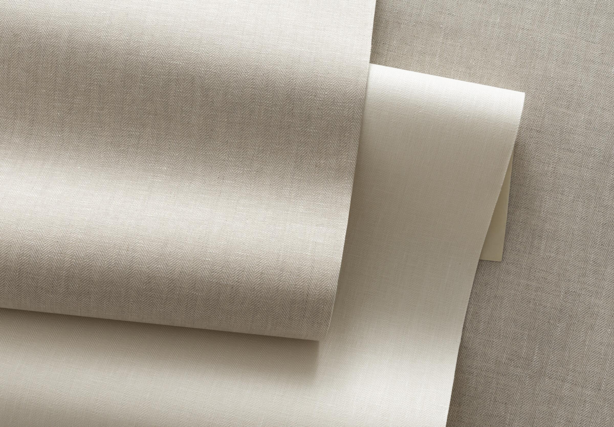 HOLLY HUNT Walls Spring 2025