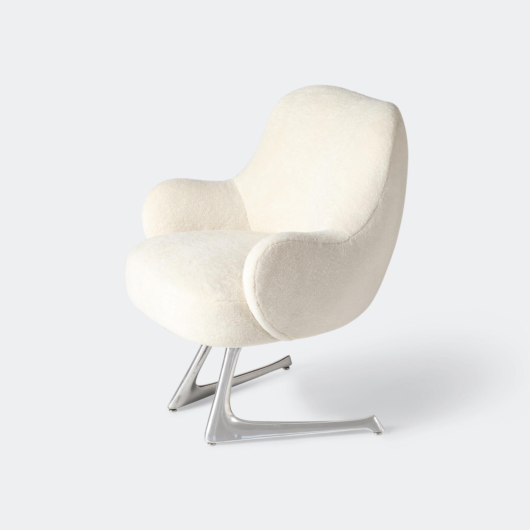 Barrel Unicorn Chair, Polished Aluminum, 1978/01 Smokey: Vanilla