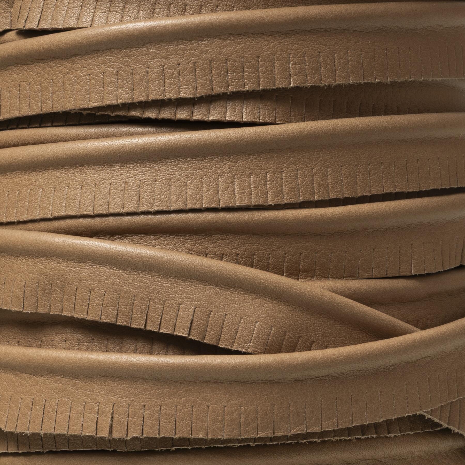 001/36 On The Edge: Caramel