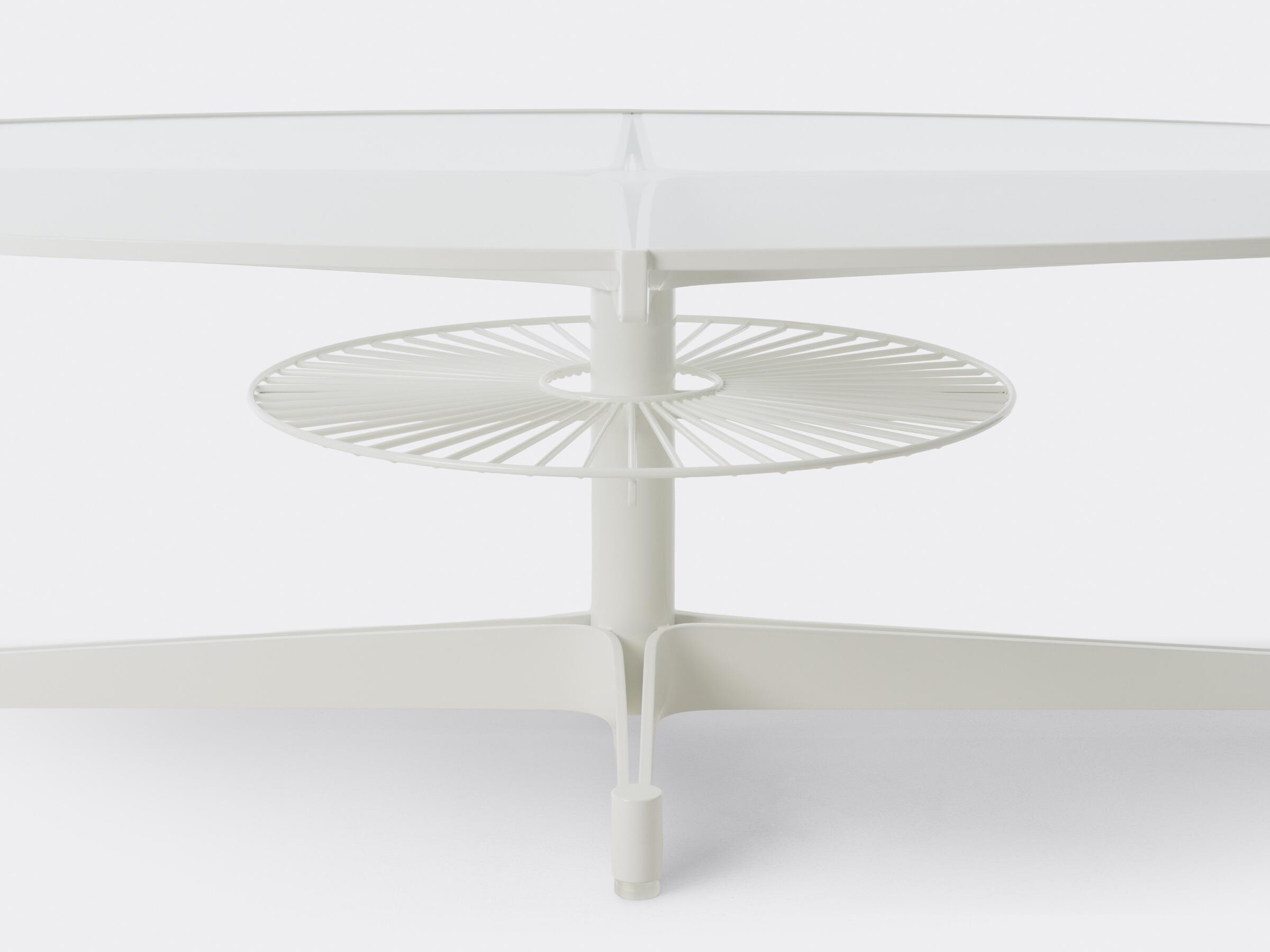 Capricorn Cocktail Table, Crema