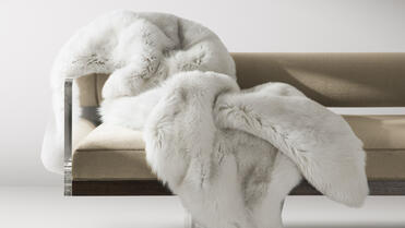 HOLLY HUNT Accessories