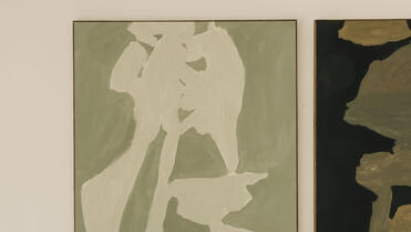 HOLLY HUNT Furniture