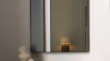 HOLLY HUNT Accessories