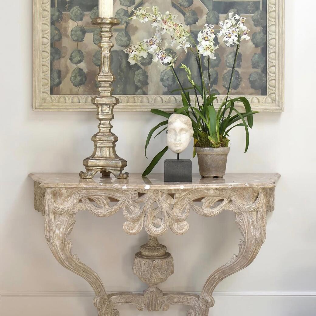 Dennis & Leen Furniture