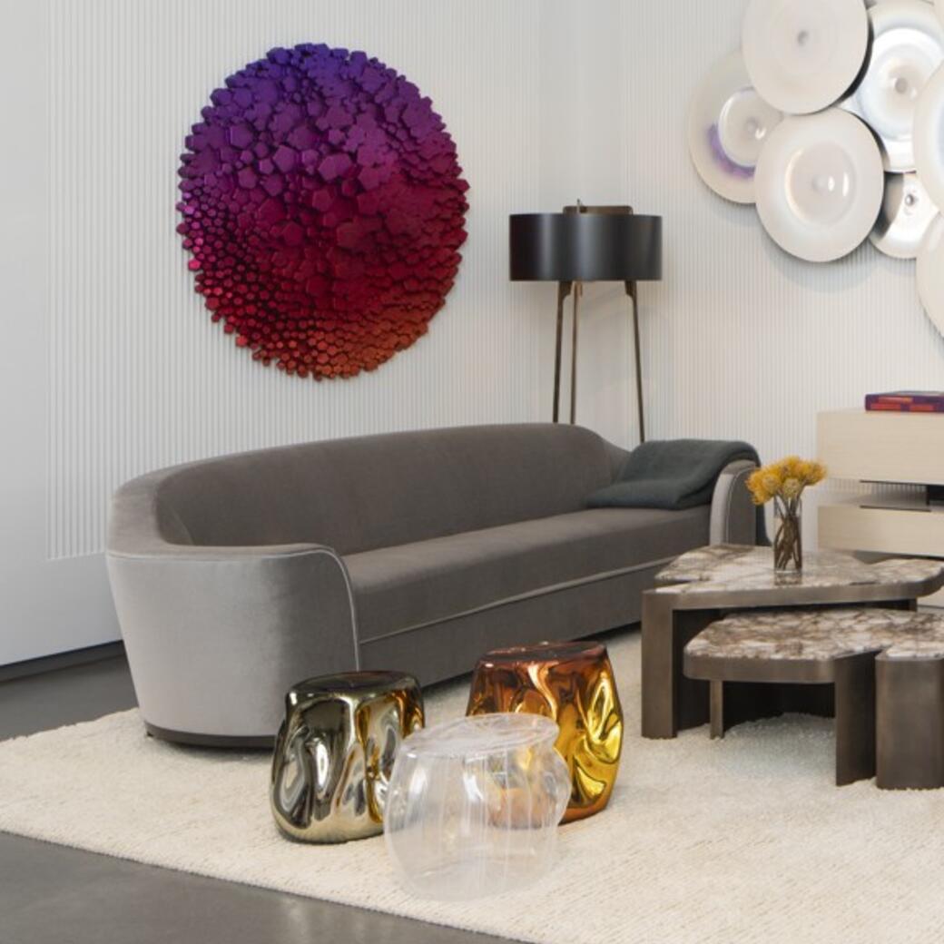 HOLLY HUNT Furniture