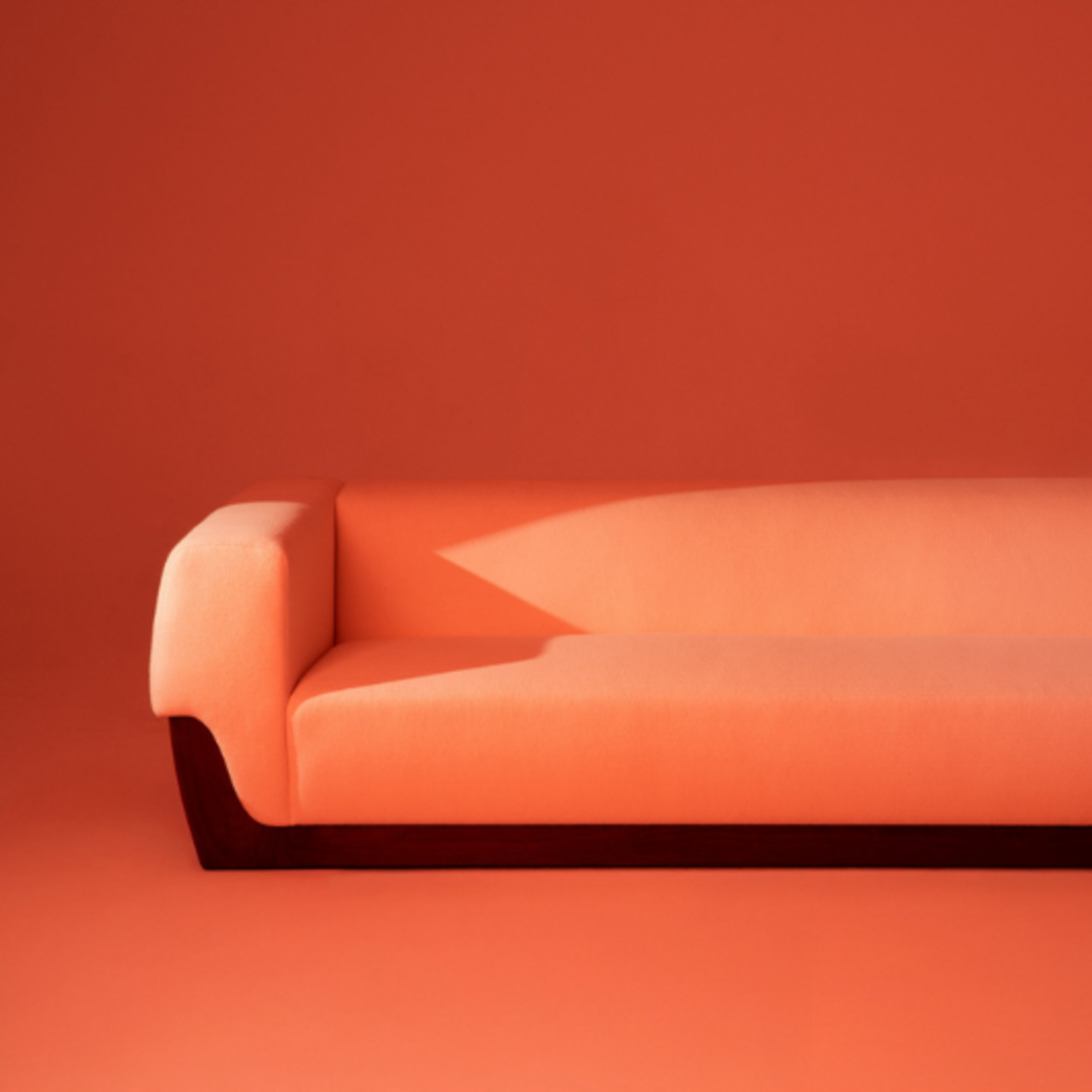 HOLLY HUNT Furniture