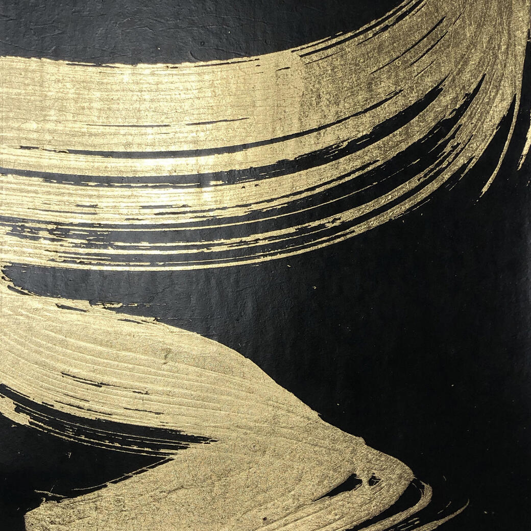 Basho Leaf Jet / Gold