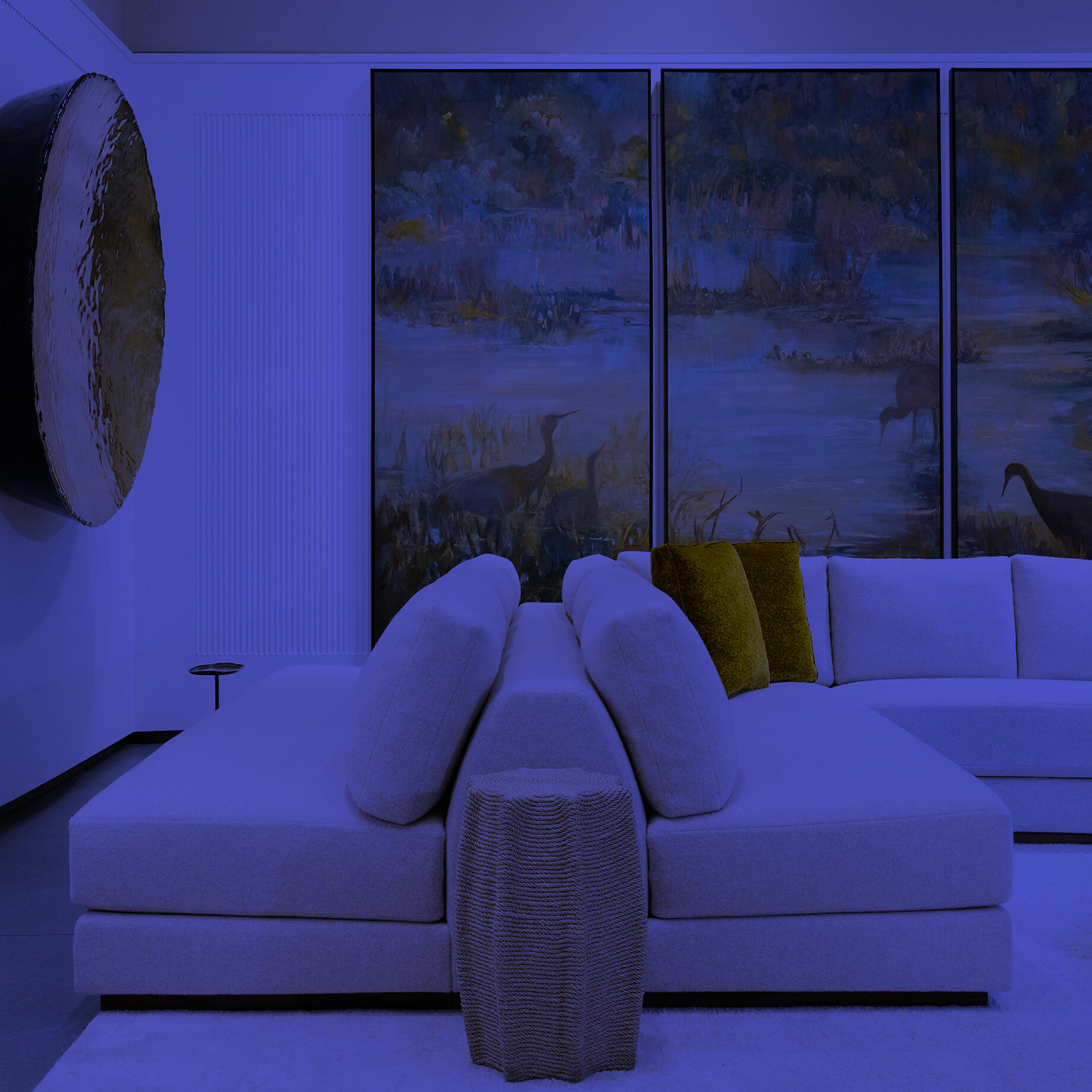 HOLLY HUNT Furniture